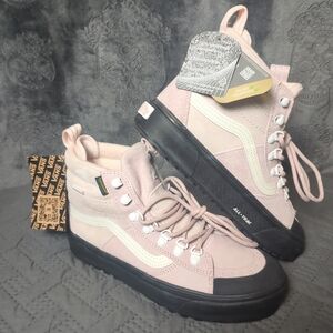 Vans MTE 2 ultra range sz 6.5 men/ 8 women pink